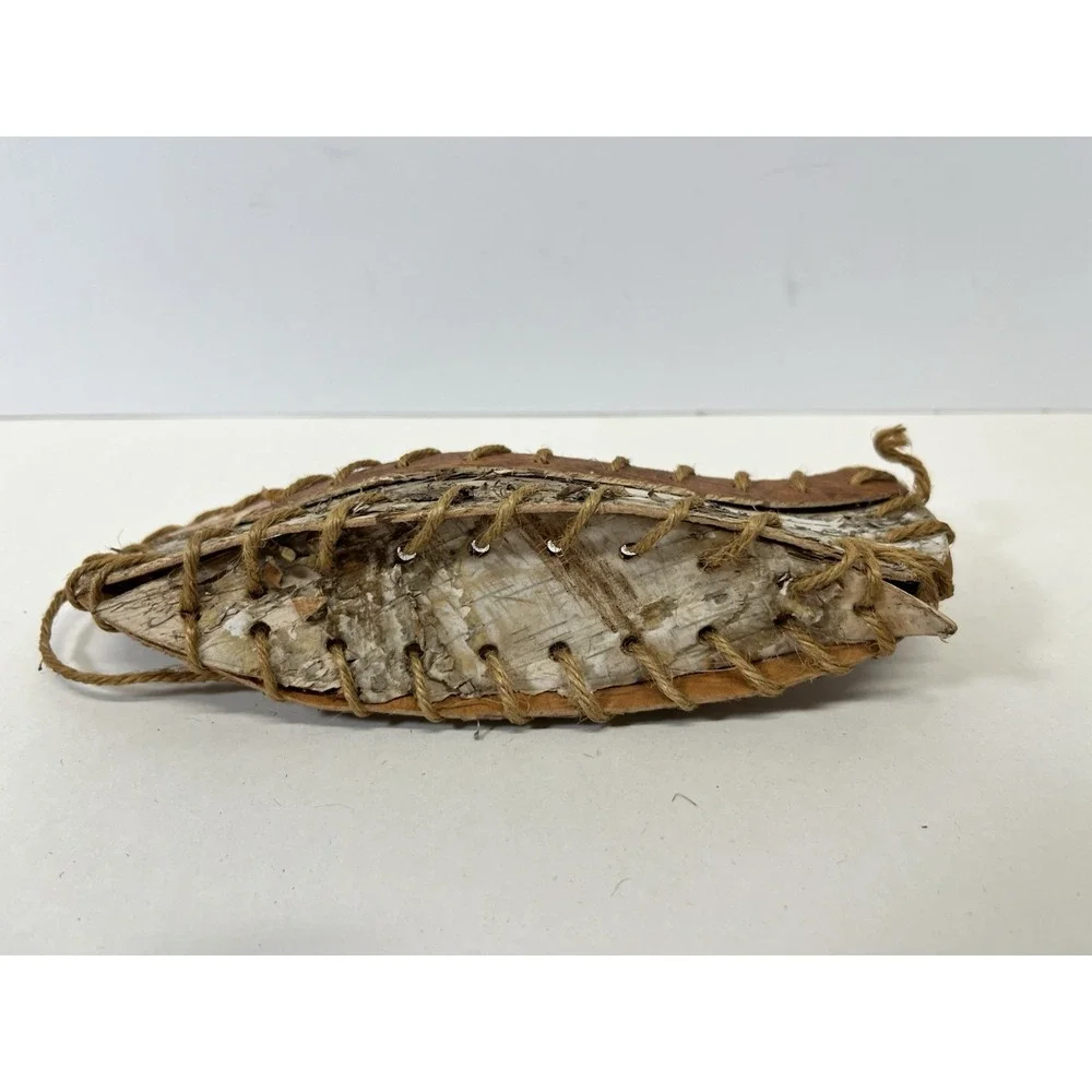 Vintage Rustic Toy Birch Bark Canoe 8" Long Hand Made - Picture 8 of 11
